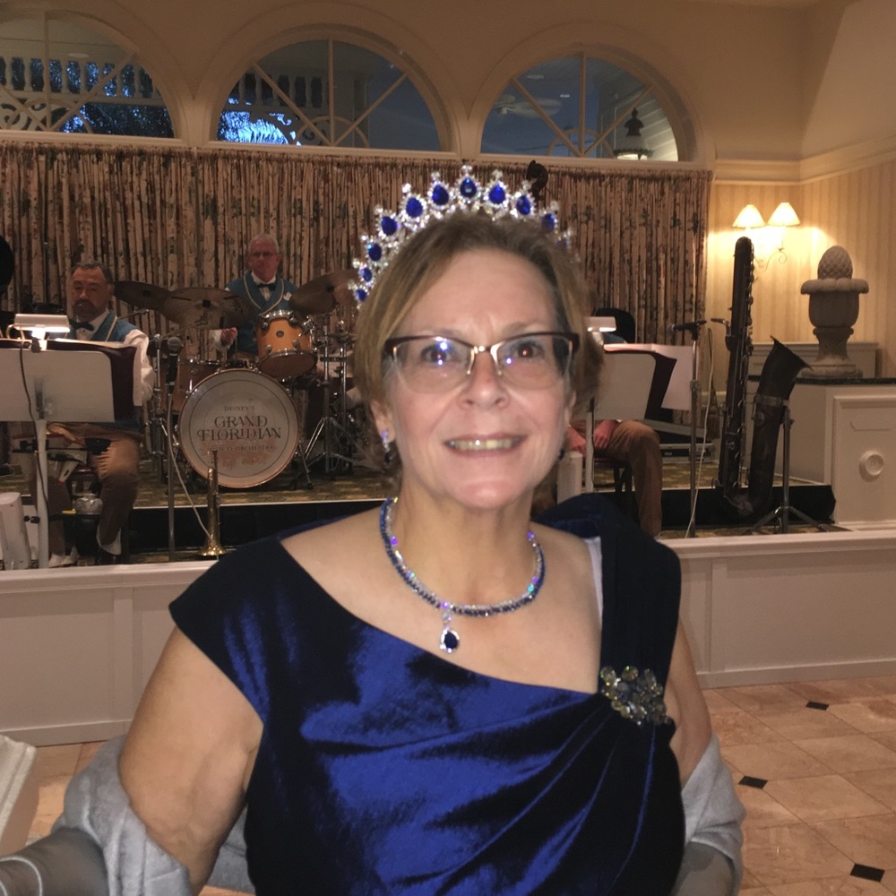 Meet your Posher, Michele